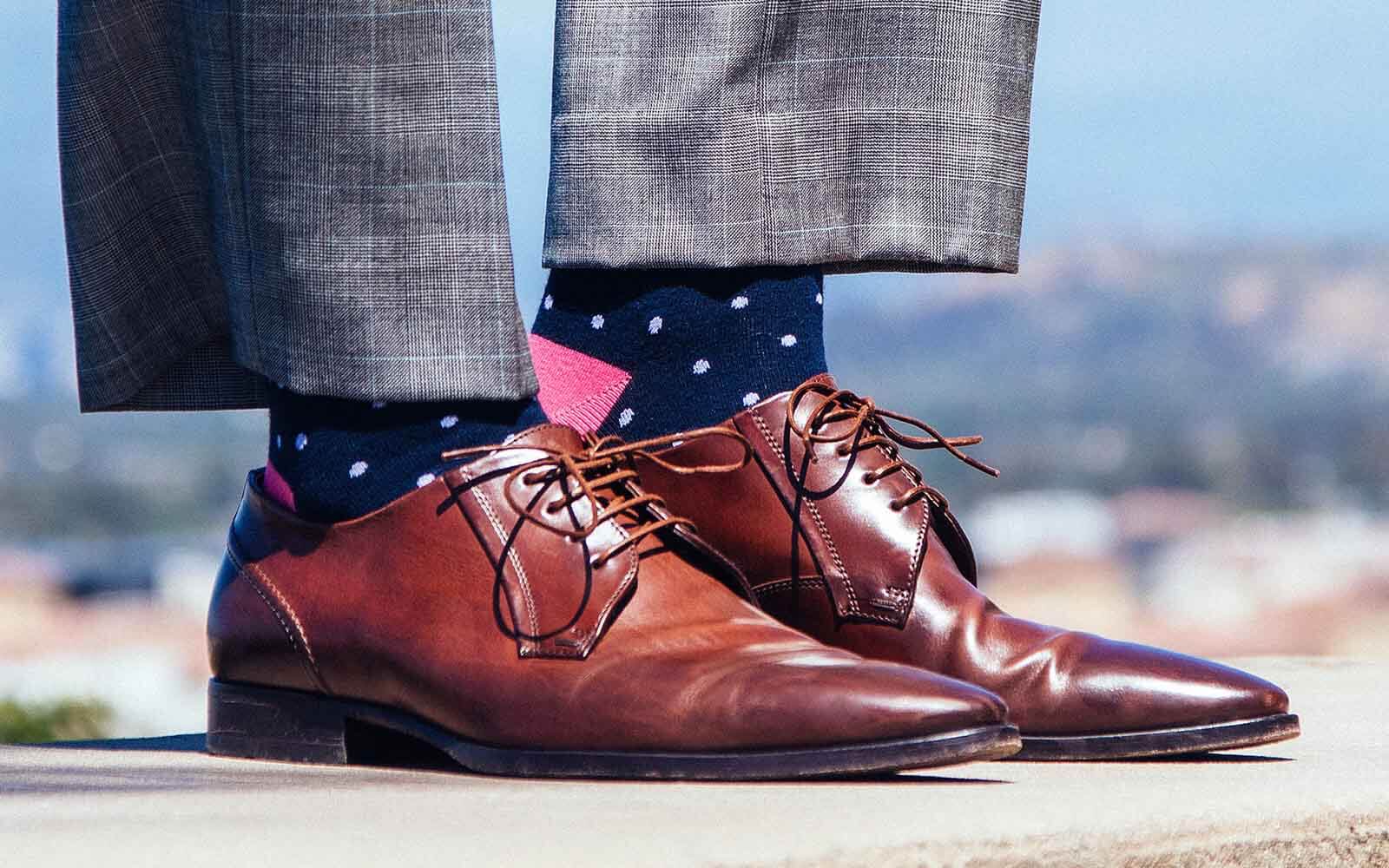 how to wear custom dress socks the right way